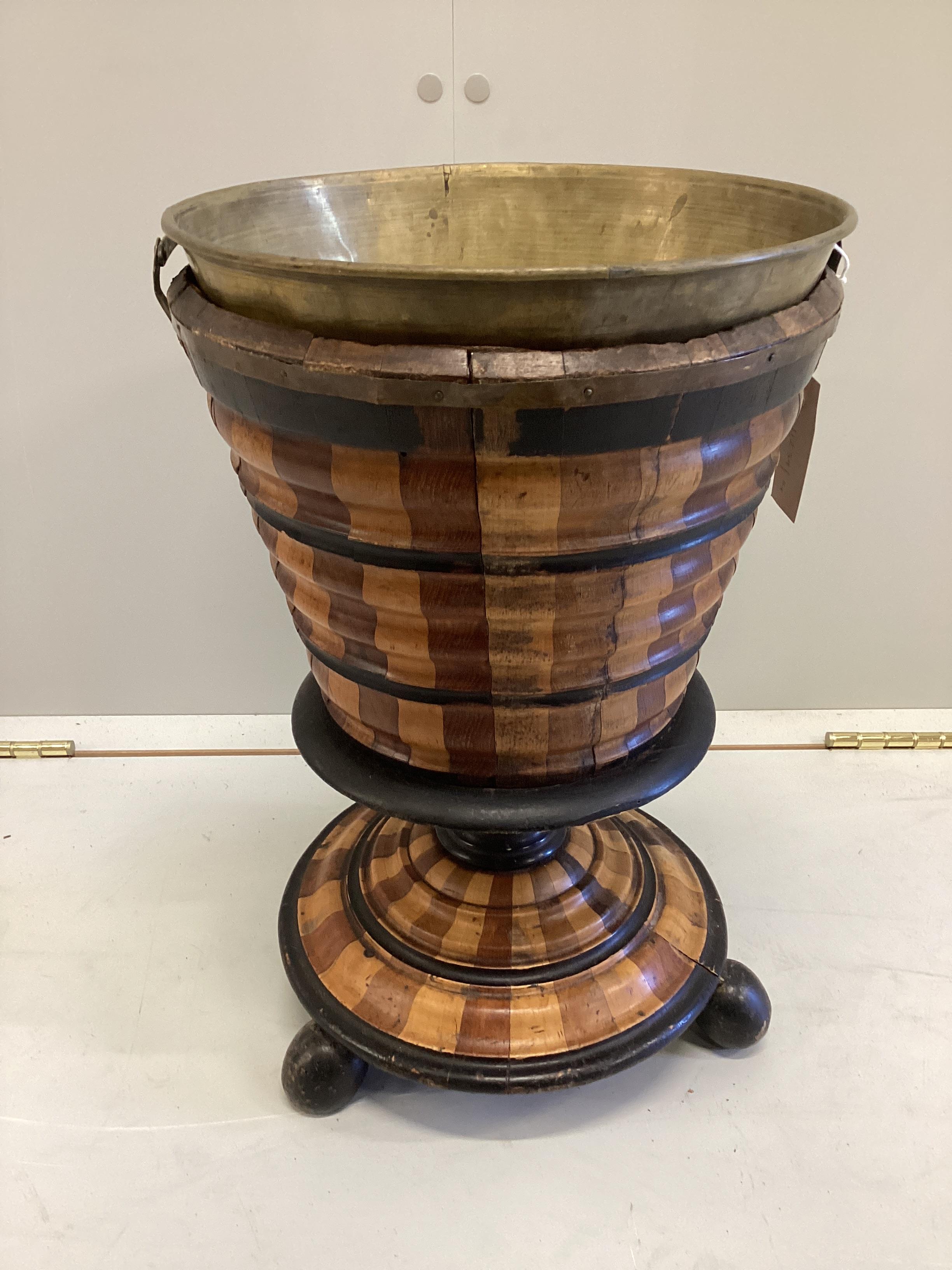 A Dutch bucket with brass liner, diameter 28cm, height 43cm